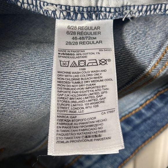 GAP cut offs jean shorts with rainbow embroidery size 28 - Picture 5 of 7